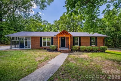 139 E Forest Drive, Union, SC 29379 - Photo 1