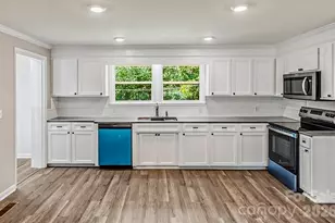 139 E Forest Dr, Union, SC 29379 - Photo 11