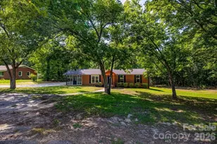 139 E Forest Dr, Union, SC 29379 - Photo 5