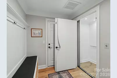 2523 Deacon Avenue, Charlotte, NC 28204 - Photo 7
