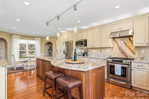 15 Patton Cir, Asheville, NC 28804 - Photo 13
