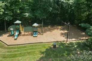 11932 Fox Glen Rd, Charlotte, NC 28269 - Photo 29