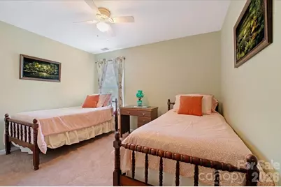 11932 Fox Glen Road, Charlotte, NC 28269 - Photo 19