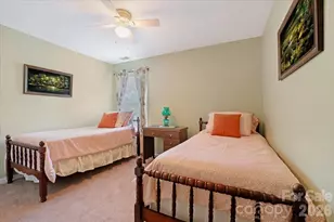 11932 Fox Glen Rd, Charlotte, NC 28269 - Photo 19