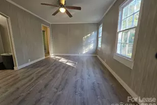 4723 Linden St, Columbia, SC 29203 - Photo 3