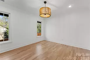 154 N Canterbury Rd, Charlotte, NC 28211 - Photo 37