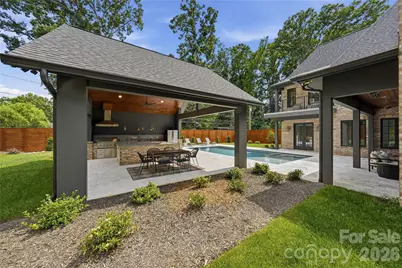 154 N Canterbury Road, Charlotte, NC 28211 - Photo 3