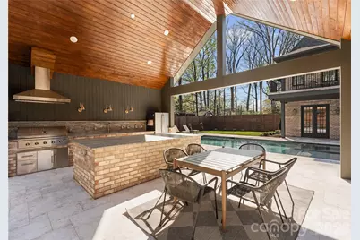 154 N Canterbury Road, Charlotte, NC 28211 - Photo 7