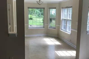 2919 Springs Dr, Charlotte, NC 28226 - Photo 3