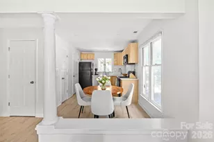 433 W 8th St, Charlotte, NC 28202 - Photo 13
