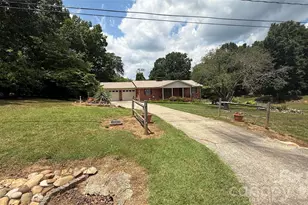 3858 Dover St, Claremont, NC 28610 - Photo 29