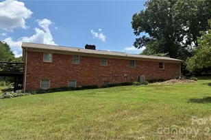 3858 Dover St, Claremont, NC 28610 - Photo 23