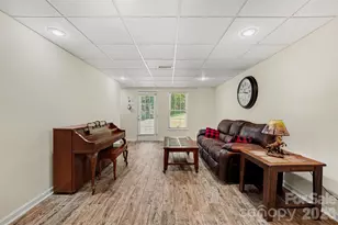 4858 Elmhurst Dr NE, Hickory, NC 28601 - Photo 19
