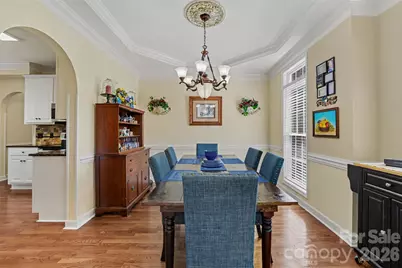 4858 Elmhurst Drive NE, Hickory, NC 28601 - Photo 5