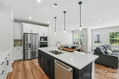 5858 Strathmore Court, Charlotte, NC 28215 - Photo 9