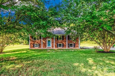2910 Old Highway 60 Highway, Ronda, NC 28670 - Photo 3