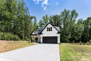 5005 Oconee Dr, Stanley, NC 28164 - Photo 3