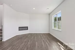 843 Adelston Ln, Asheville, NC 28804 - Photo 5