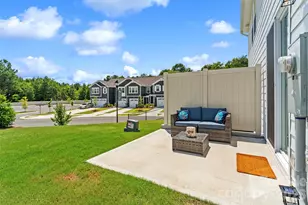 608 Cassidy Ct, Clover, SC 29710 - Photo 35