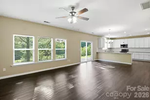 9237 Seamill Rd, Charlotte, NC 28278 - Photo 5