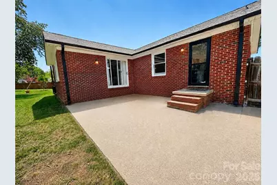 7113 Sterncrest Place, Charlotte, NC 28210 - Photo 37