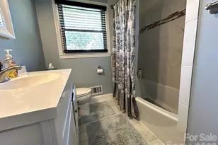 7113 Sterncrest Pl, Charlotte, NC 28210 - Photo 29
