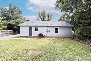 6912 Fieldlark Ln, Charlotte, NC 28227 - Photo 5
