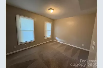 310 W Catawba Avenue #4, Mount Holly, NC 28120 - Photo 7