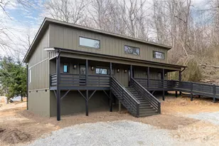 153-A Hackleburg Ln, Hendersonville, NC 28792 - Photo 1