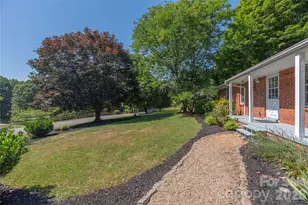 258 Camelot Dr, Clyde, NC 28721 - Photo 11