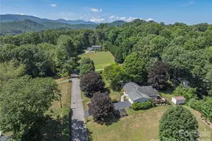 258 Camelot Dr, Clyde, NC 28721 - Photo 27
