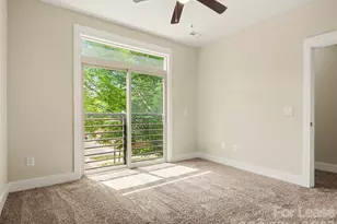 951 Warren Burgess Ln, Charlotte, NC 28205 - Photo 13