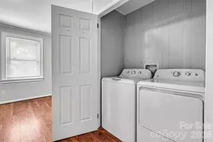 147 13th Ave NW, Hickory, NC 28601 - Photo 33