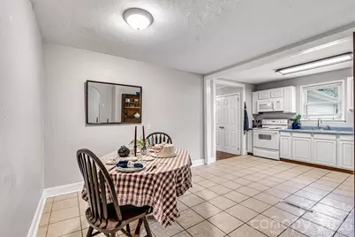 147 13th Avenue NW, Hickory, NC 28601 - Photo 19