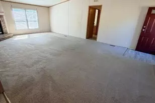 4398 Golden Ln, Claremont, NC 28610 - Photo 5