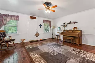 2004 Battle St, Salisbury, NC 28146 - Photo 7