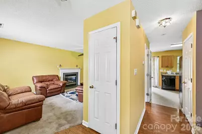 7329 Starvalley Drive, Charlotte, NC 28210 - Photo 15