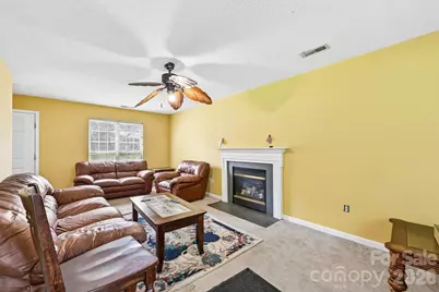 7329 Starvalley Drive, Charlotte, NC 28210 - Photo 13
