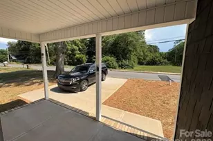 514 Gardner St, Shelby, NC 28150 - Photo 5