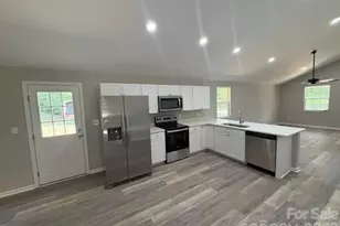 514 Gardner St, Shelby, NC 28150 - Photo 13