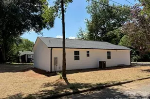 514 Gardner St, Shelby, NC 28150 - Photo 7