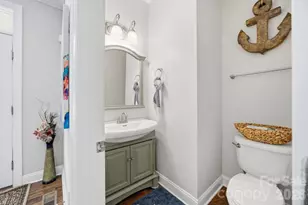 240 Silver Cliff Dr, Mount Holly, NC 28120 - Photo 15