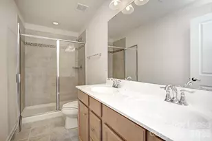 2704 Silverthorn Dr, Charlotte, NC 28273 - Photo 11