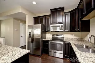 2704 Silverthorn Dr, Charlotte, NC 28273 - Photo 7