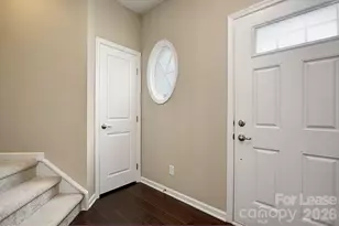 2704 Silverthorn Dr, Charlotte, NC 28273 - Photo 3