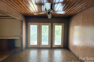 102 Nob Hill Dr, Gaffney, SC 29340 - Photo 11