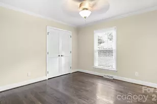 5305 Newgate Ct, Charlotte, NC 28226 - Photo 17