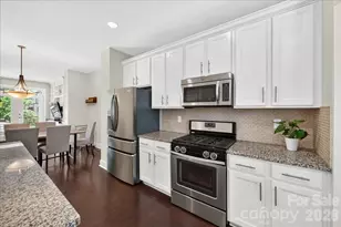 2115 Garabrandt Ln, Charlotte, NC 28204 - Photo 15