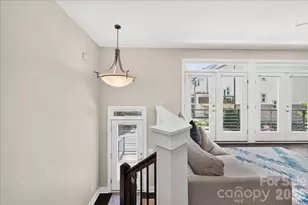 2115 Garabrandt Ln, Charlotte, NC 28204 - Photo 5