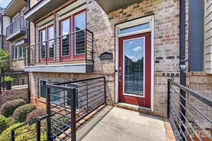 2115 Garabrandt Ln, Charlotte, NC 28204 - Photo 3